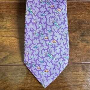 Vineyard Vines Men’s Silk Tie SCUBA  Print